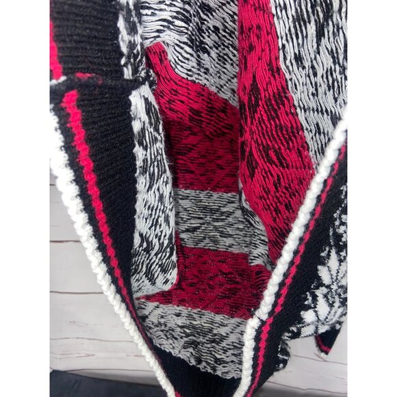 Classic Essentials Pink And White Nordic Snowflake Fair Isle Holiday Sweater Cre - Picture 5 of 7